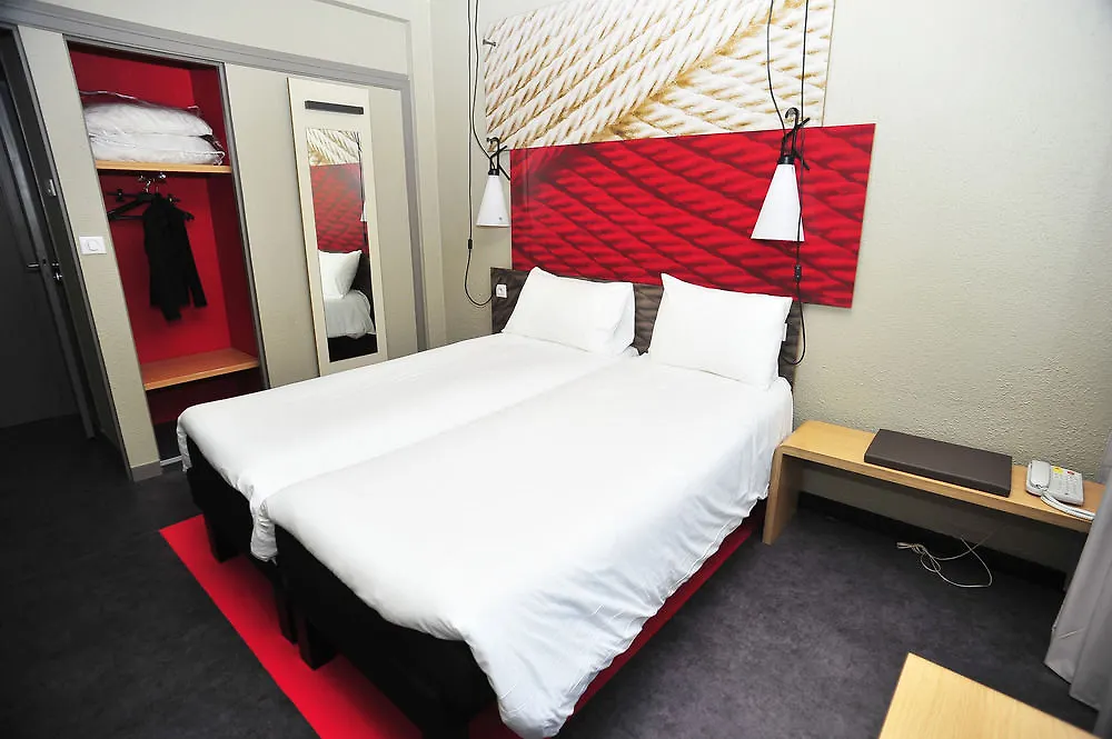 Ibis Lyon Centre Otel 3*,